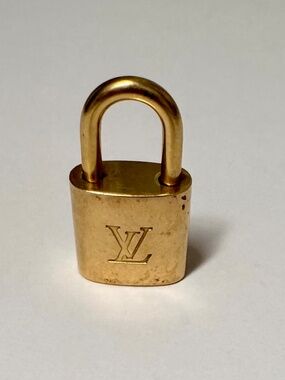 Louis Vuitton Lock & Key #345 Vintage Gold Padlock Authentic